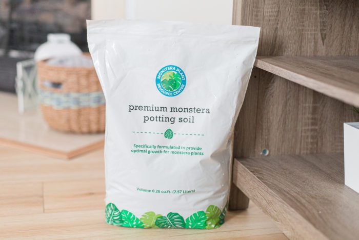 Monstera plants need a great soil mix to grow and be health. Read more about the best soil for monstera plants and what it is comprised of.